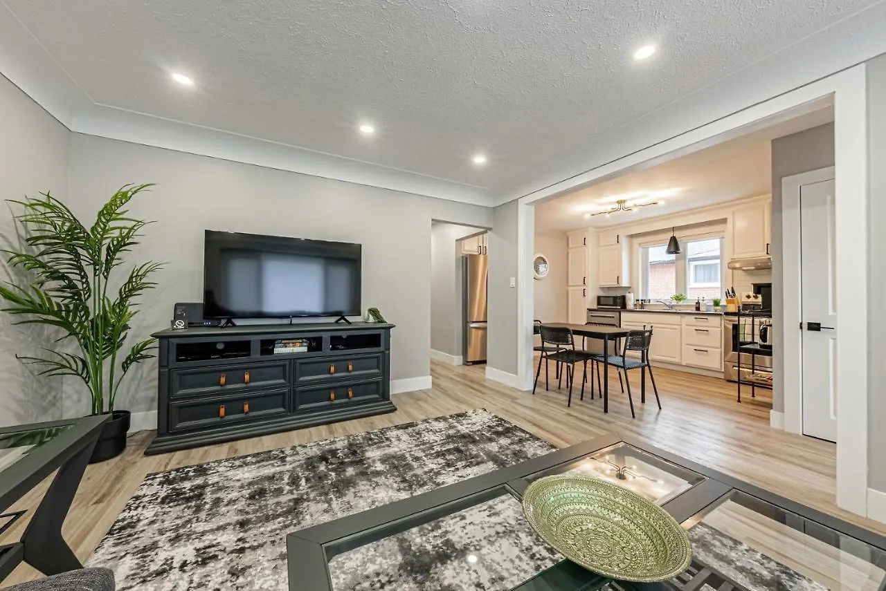 Apartment Hamilton Mountain Duplex On Winchester Blvd Canada